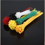 Dasi Kabel Nilon Alami